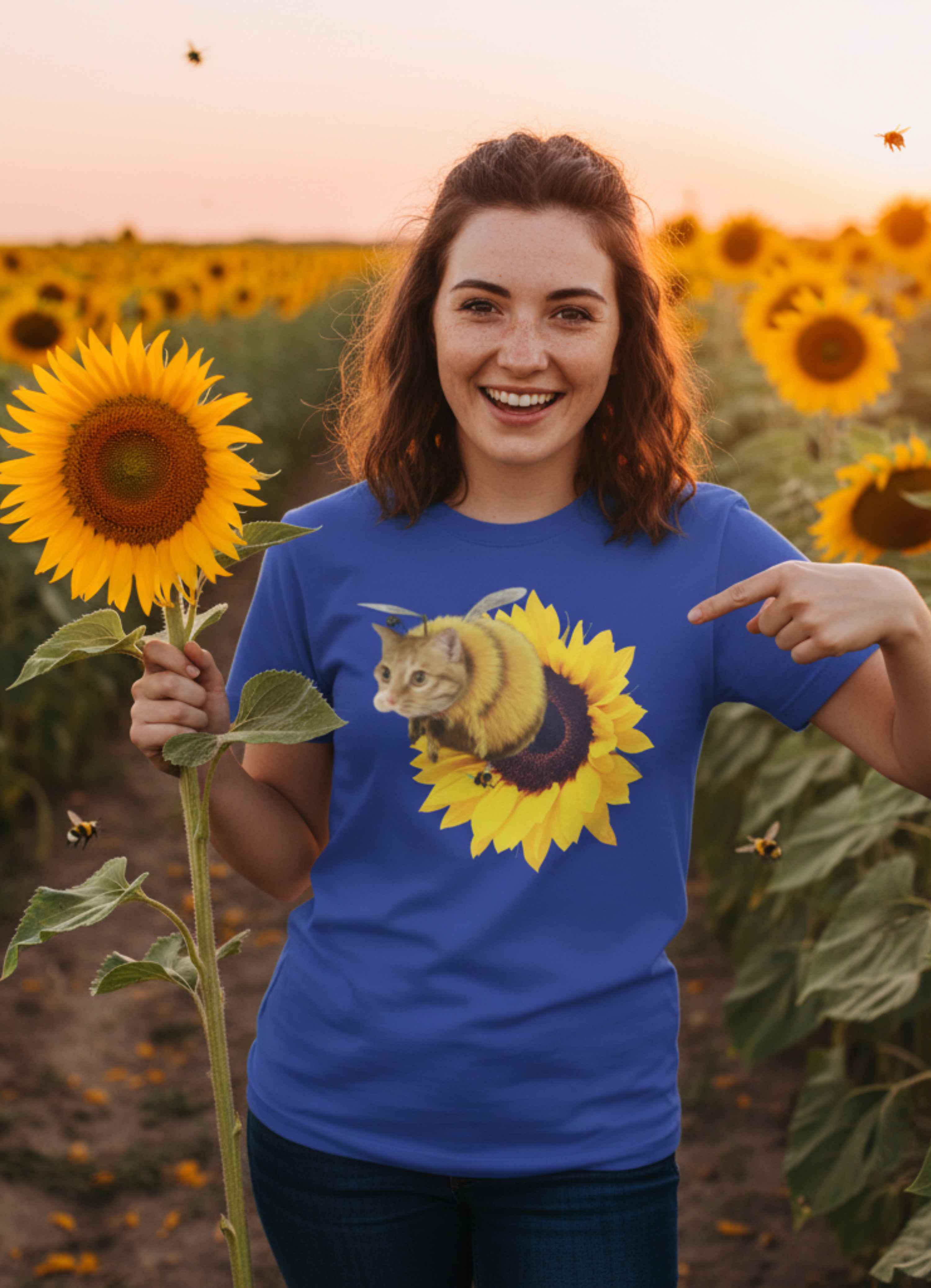 Catbee Regular Tee | Unisex